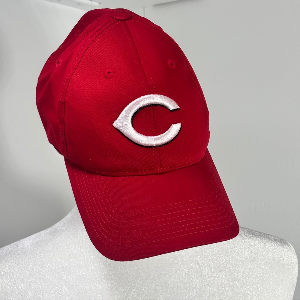 Cincinnati Reds Team MLB Red Adjustable Embroidered Baseball Cap Hat One Size